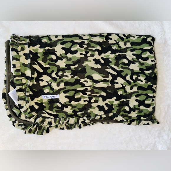 PP Ruffles Towel - Picture 5 of 10